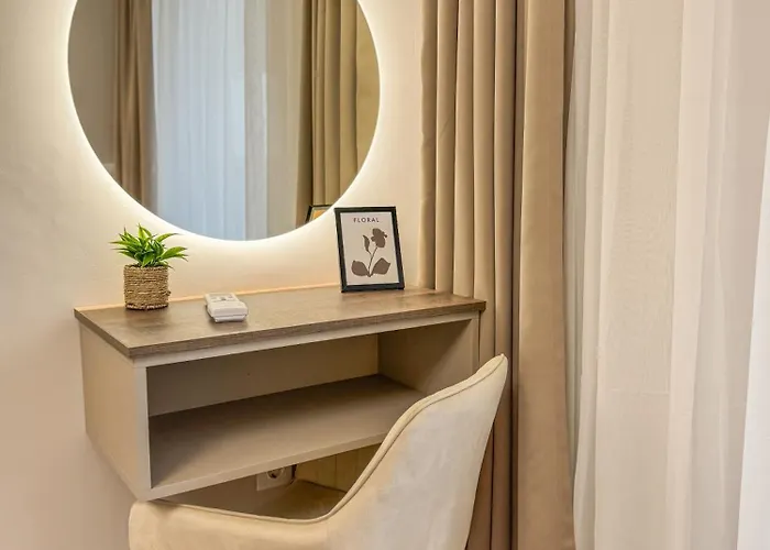 شقة 2br In A Modern Complex With Free Street Parking بلوفديف