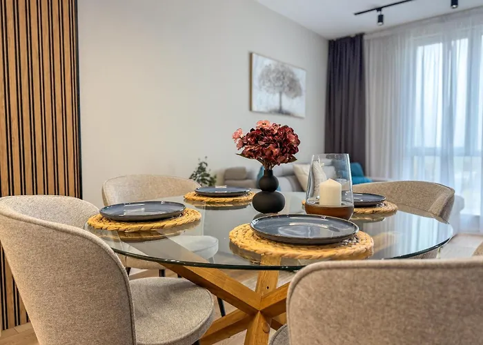2br In A Modern Complex With Free Street Parking * بلوفديف