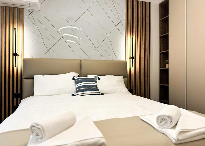 2br In A Modern Complex With Free Street Parking شقة *