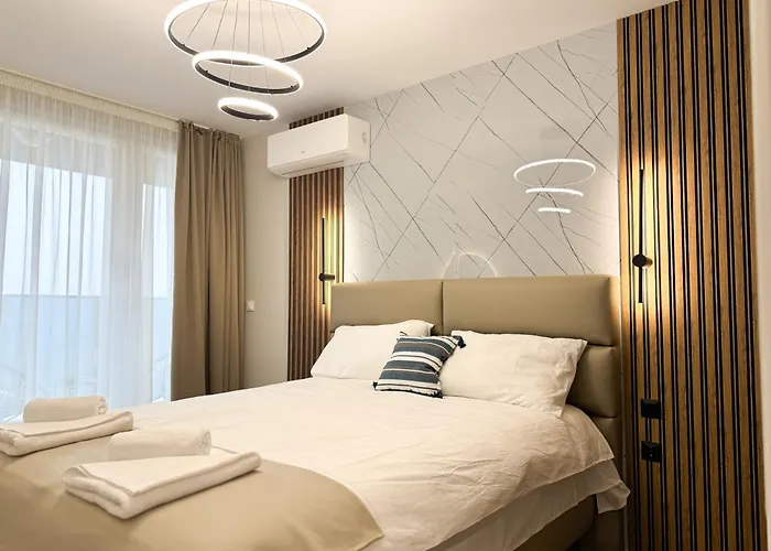 2br In A Modern Complex With Free Street Parking Appartement *