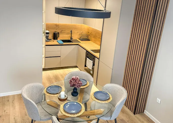 2br In A Modern Complex With Free Street Parking Plovdiv