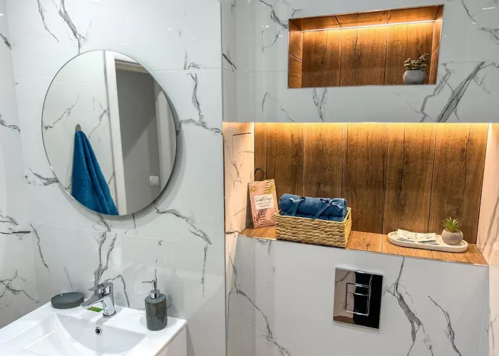 Appartement 2br In A Modern Complex With Free Street Parking